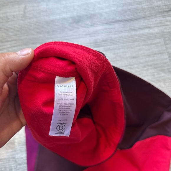 Athleta Burgundy and Red Colorblock Leggings size s - Picture 5 of 11